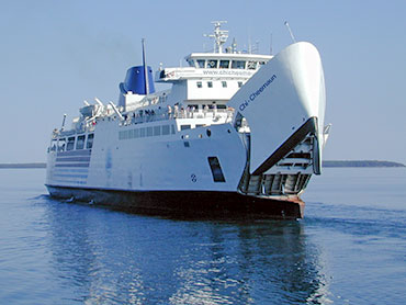 Chi-Cheemaun Ferry