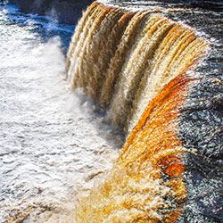 Tahquamenon Falls